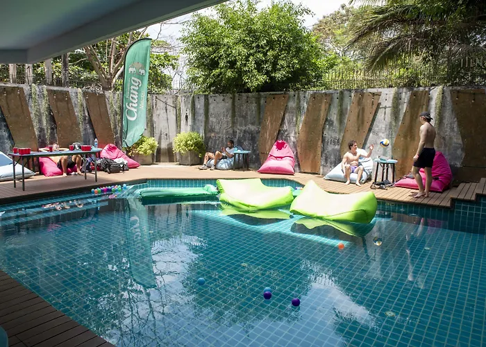 Mad Monkey Phuket Hostel Patong